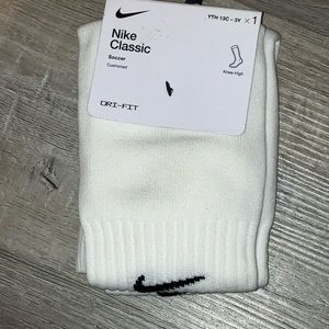 Nike Knee high youth(13c-3y) Classic soccer sock
